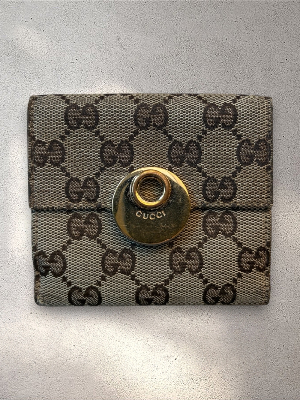 Authentic Vintage Gucci Eclipse GG Canvas Compact French Wallet Gold Disc